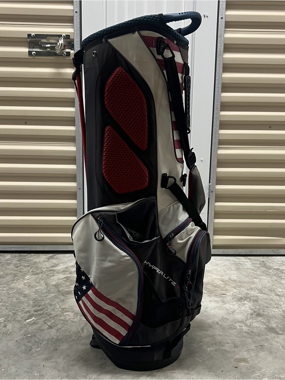 Callaway HyperLite 3 Red White Blue USA Flag Dual Strap Golf Stand Carry Bag